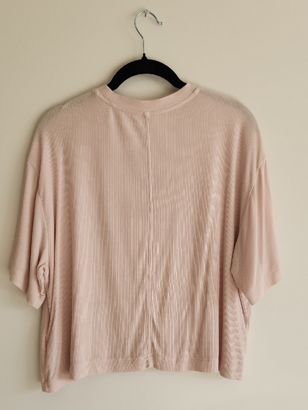 AE - Like New Blush Soft & Sexy Boxy Tee - S - Picture 4 of 4